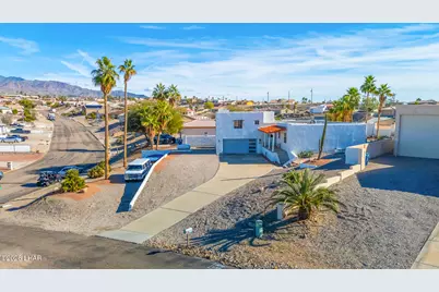 2532 Ascot Ct, Lake Havasu City, AZ 86403 - Photo 1