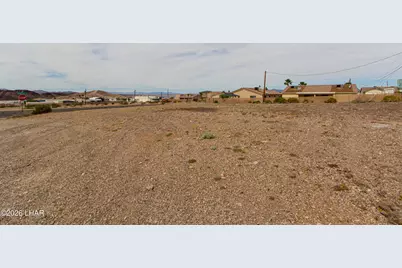 3549 Kearsage Dr, Lake Havasu City, AZ 86406 - Photo 1