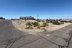 2470 Hillview Dr, Lake Havasu City, AZ 86403 - Photo 1