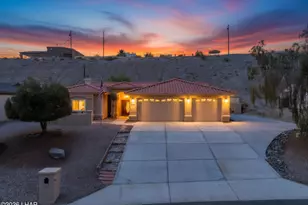 2941 Amigo Dr, Lake Havasu City, AZ 86404 - Photo 1