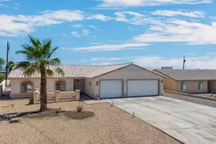 618 Riverboat Dr, Lake Havasu City, AZ 86403 - Photo 1