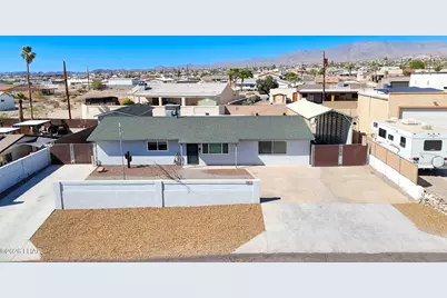 2261 Sahara Dr, Lake Havasu City, AZ 86403 - Photo 1