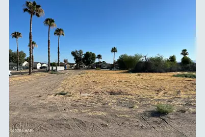 1951 E Courtwright Rd, Mohave Valley, AZ 86440 - Photo 1