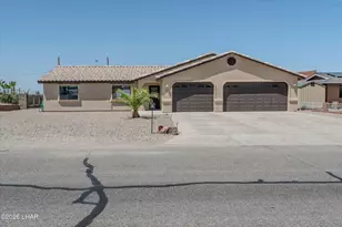 1031 Coconut Grove Dr, Lake Havasu City, AZ 86404 - Photo 1