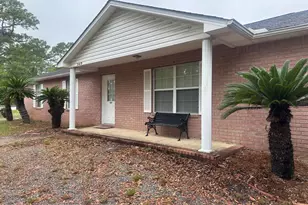 5410 Spruce St, Gulf Breeze, FL 32566 - Photo 1