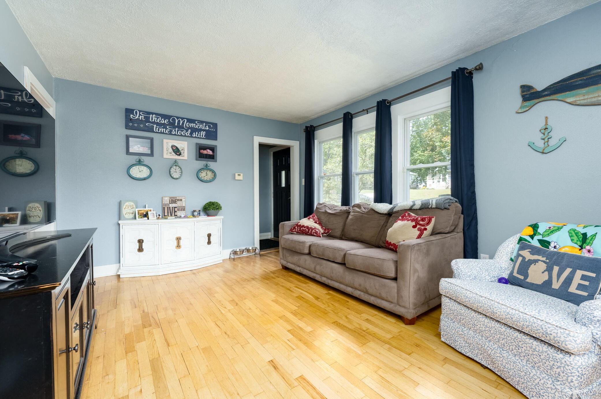 442 Pleasantview Dr, Battle Creek, MI 49017-4619