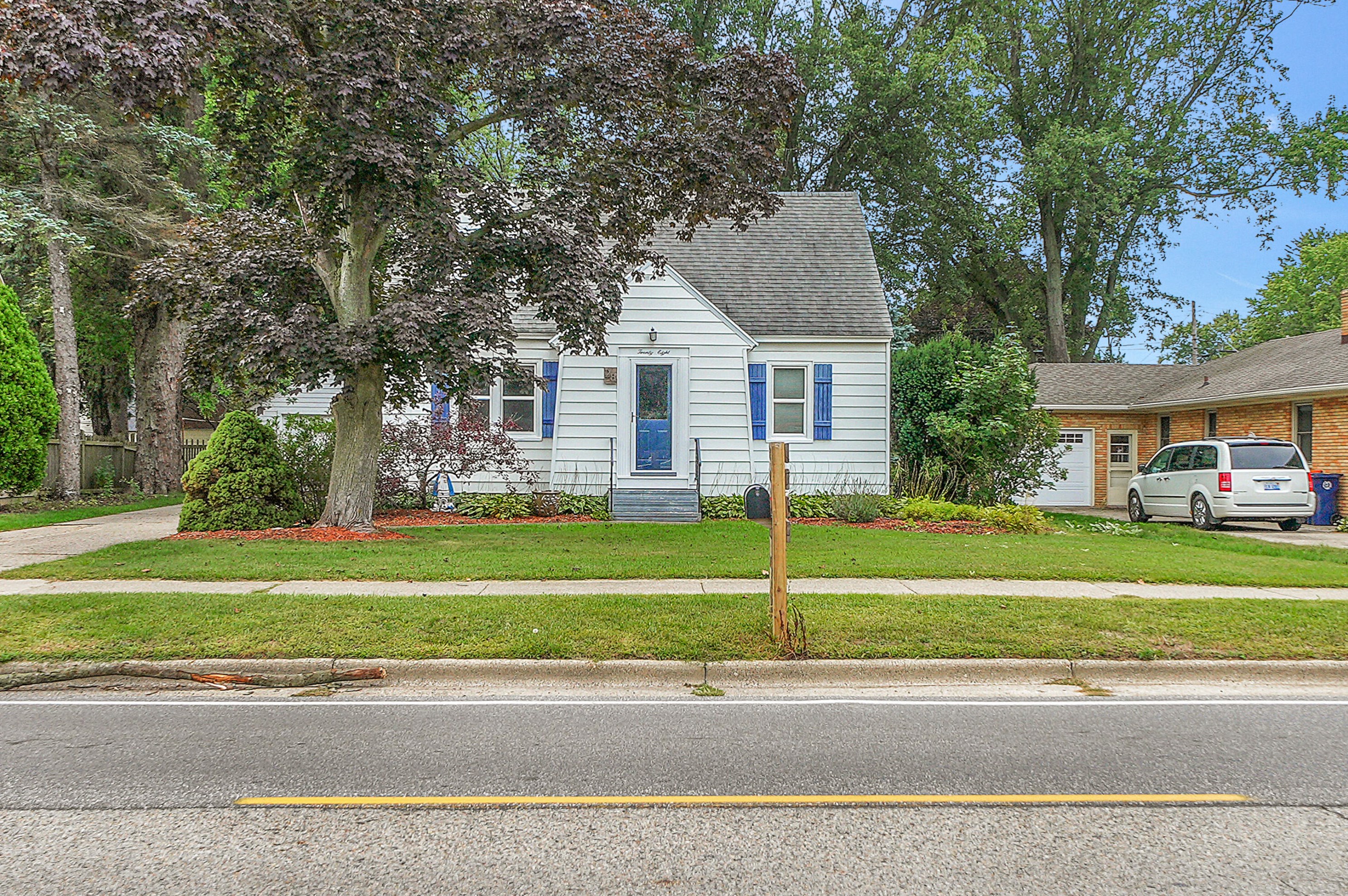 28 32nd St, Holland, MI 49423-7101