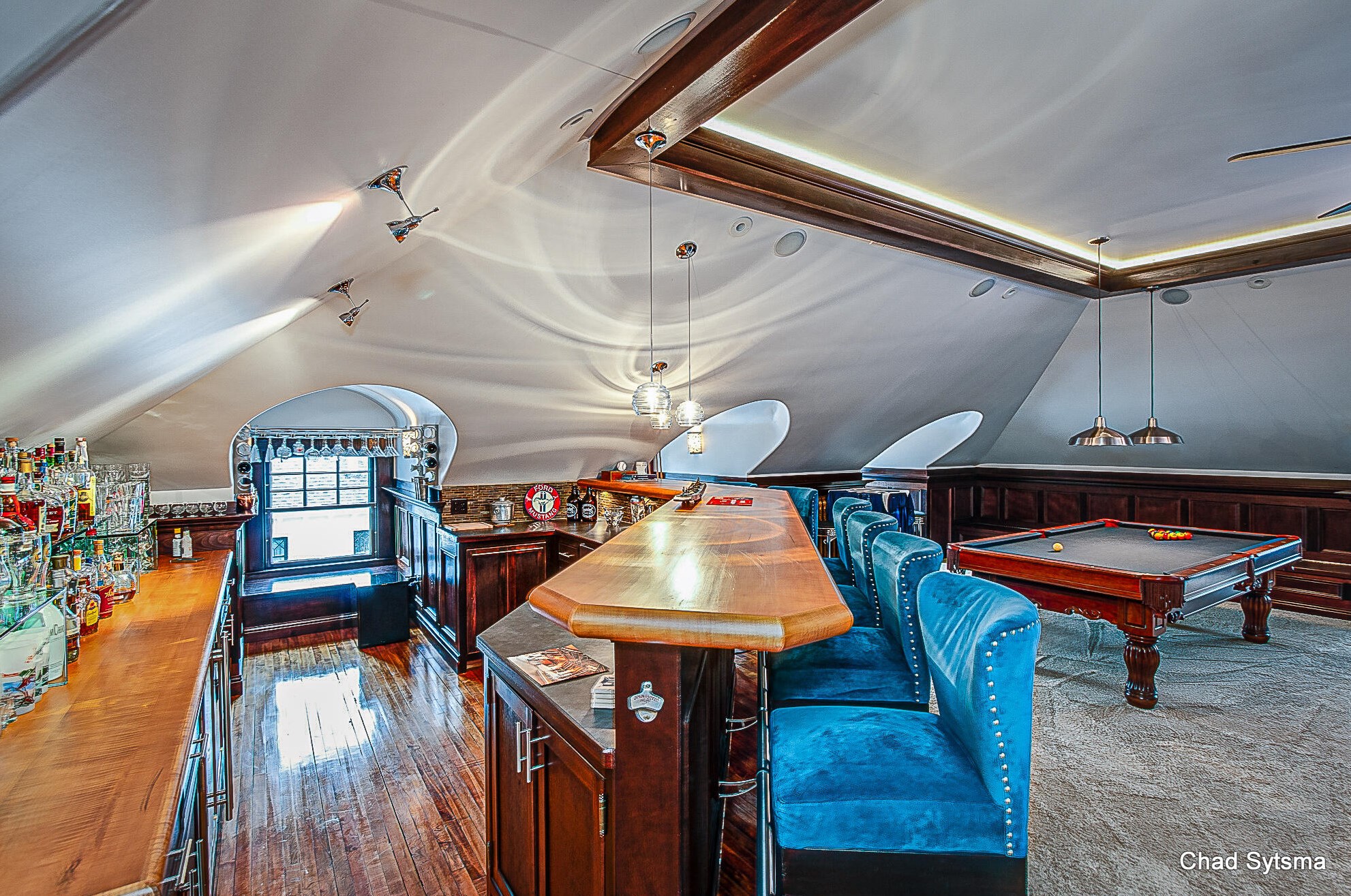 703 Madison Ave, Grand Rapids MI  49503-5315 exterior