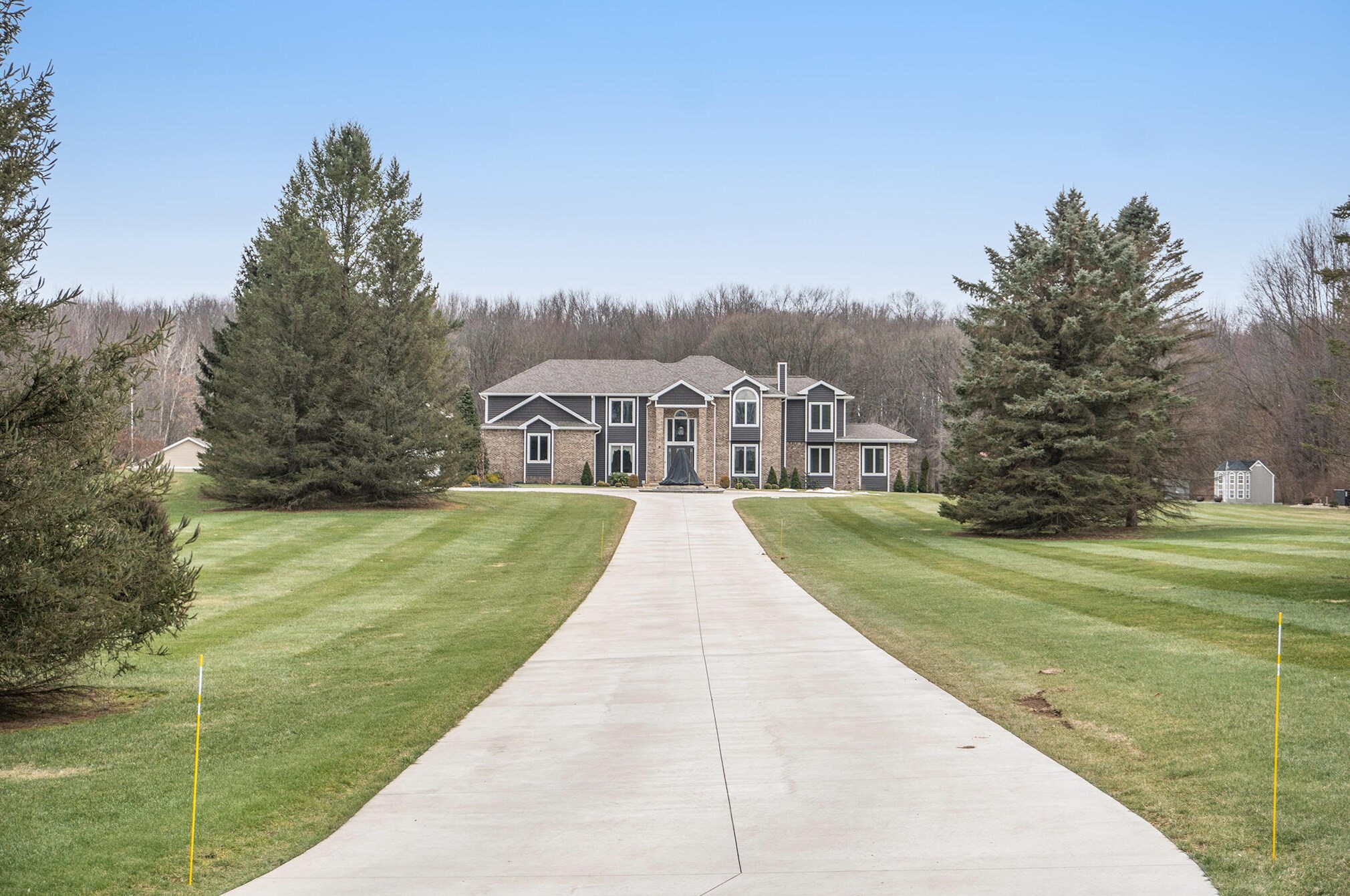 7803 W Michigan Ave, Parma, MI 49269