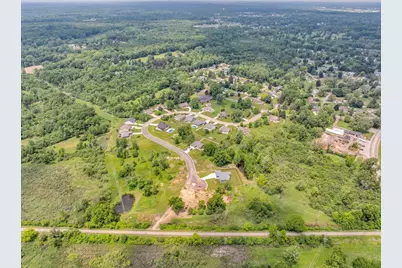 Unit 34 Natural Lane, Jackson, MI 49203 - Photo 4