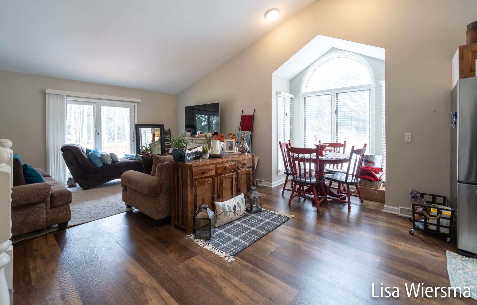 16400 Hickory St, Spring Lake MI  49456-1014 exterior