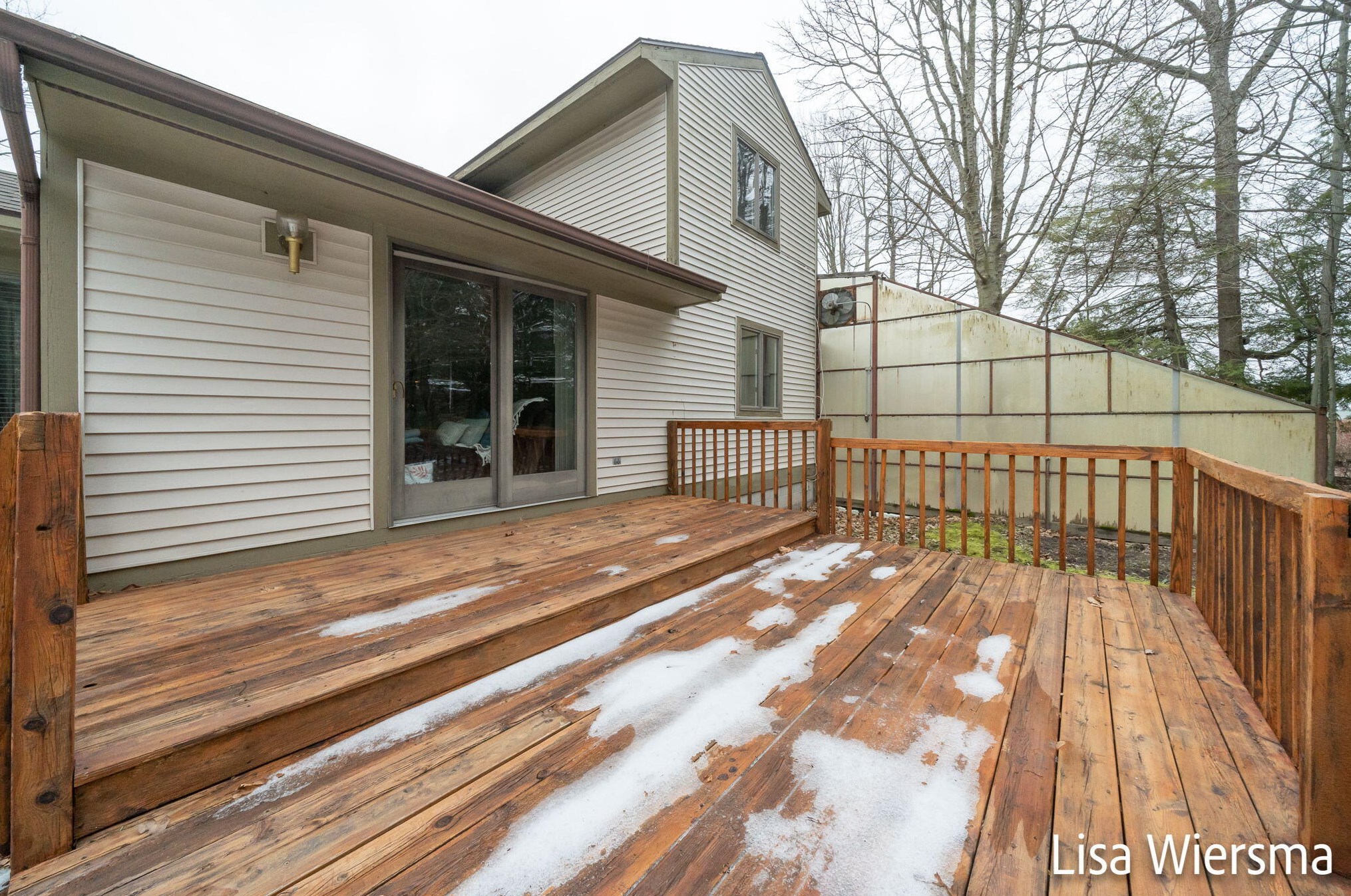 16400 Hickory St, Spring Lake MI  49456-1014 exterior