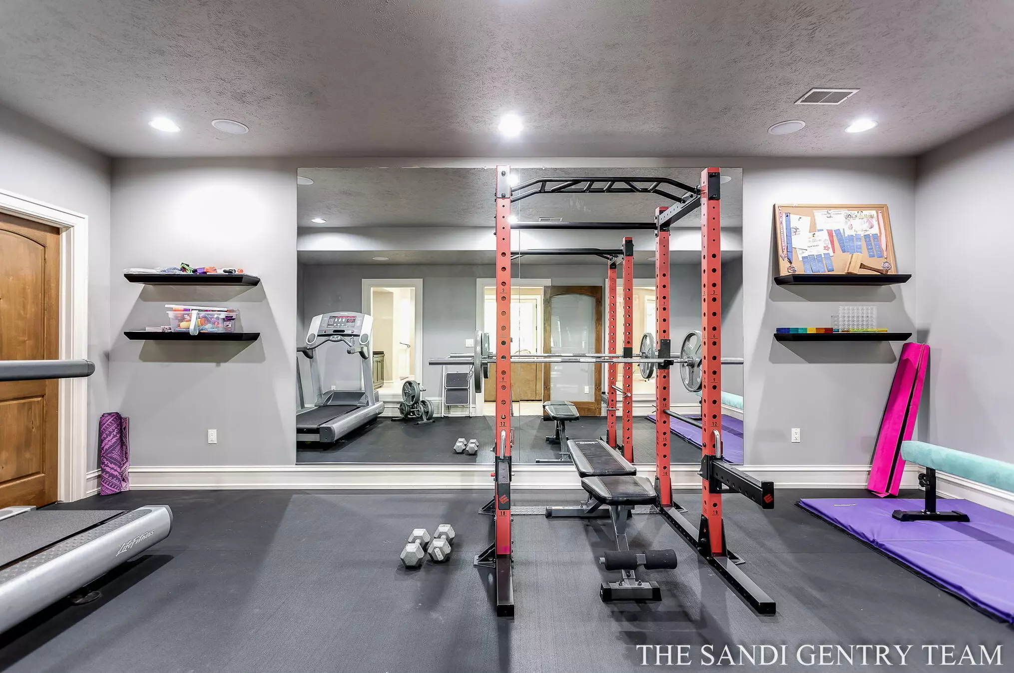 19428 Rosemary Rd, Spring Lake MI  49456-9600 exterior