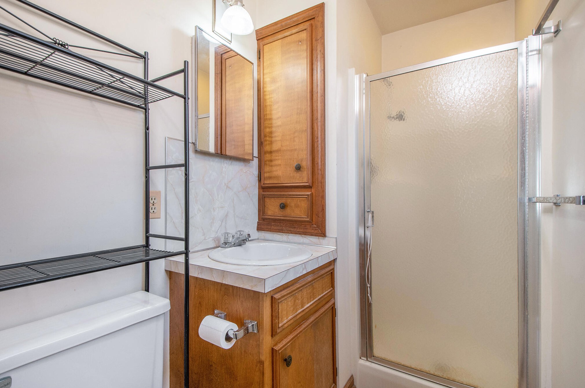 2247 Radcliff Cir, Grand Rapids MI 49546-7725 exterior