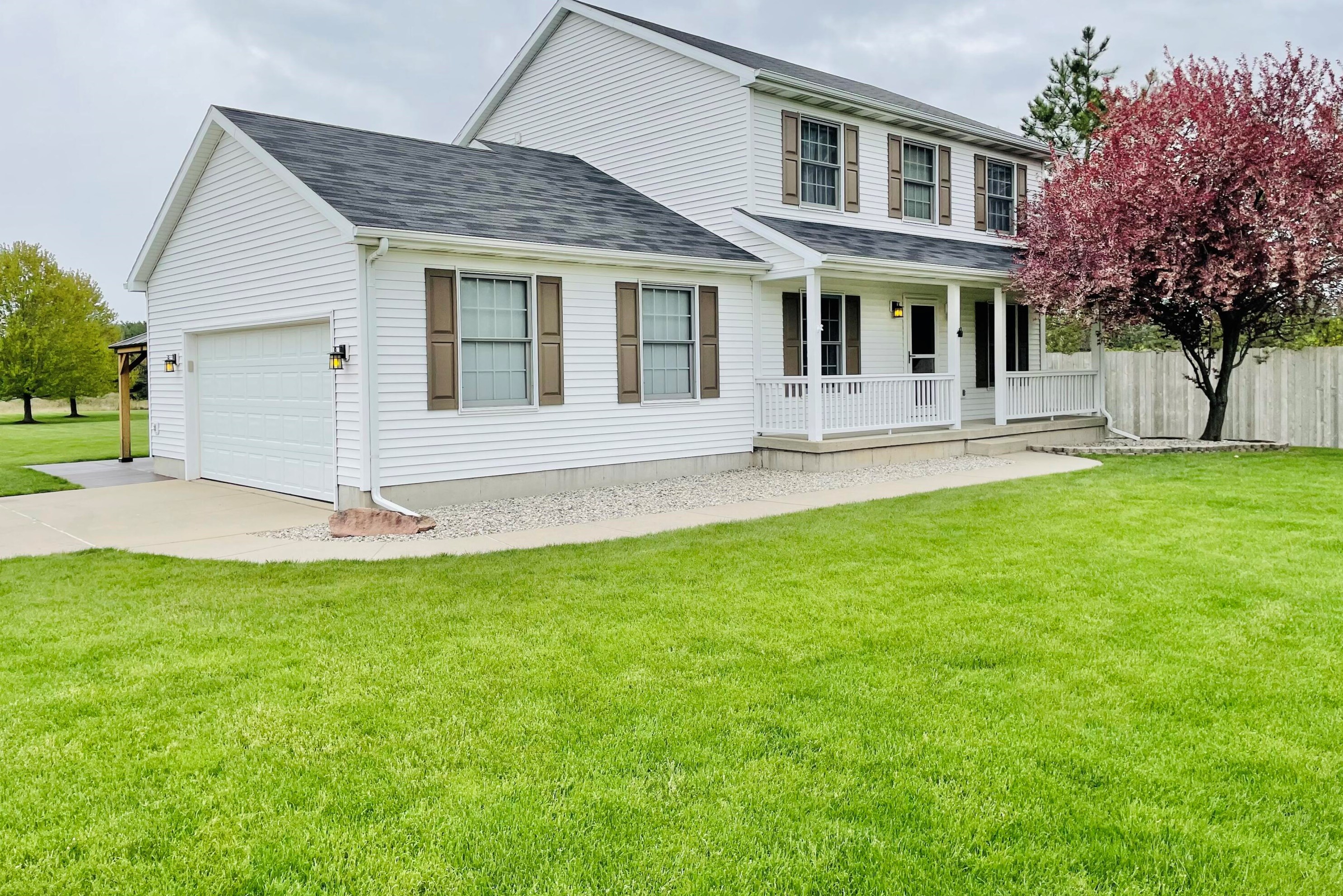 8139 Mulliken Rd, Mulliken, MI 48861