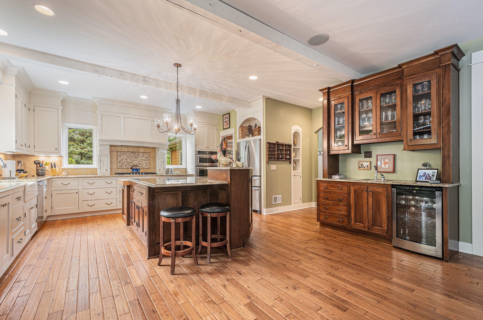 5254 Canyon River Dr, Ada MI 49301-8869 exterior