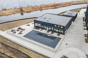 901 Adelaide Cir, Muskegon, MI 49441 - Photo 10