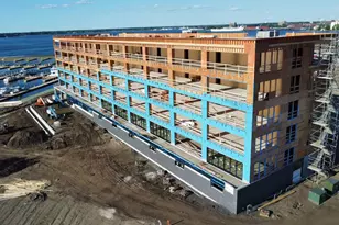 901 Adelaide Cir, Muskegon, MI 49441 - Photo 2