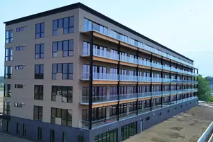 901 Adelaide Cir, Muskegon, MI 49441 - Photo 1