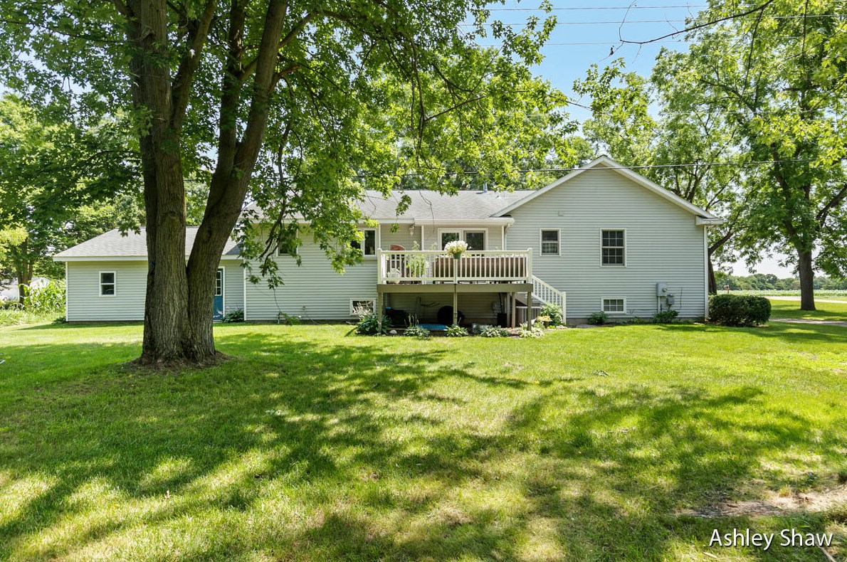 4034 30 St, Dorr MI 49323-9717 exterior