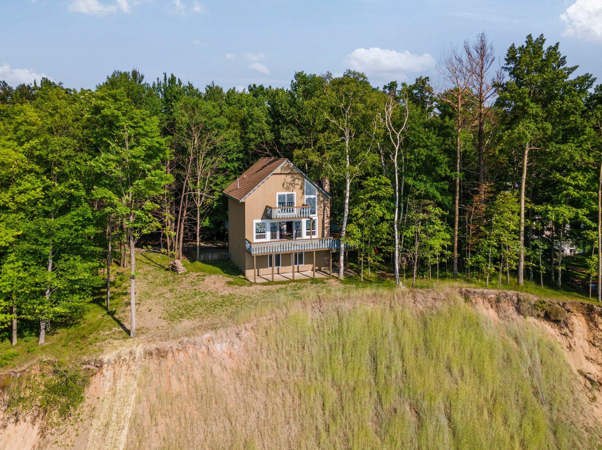 5018 Fox Farm Rd, Stronach MI 49660-9538 exterior