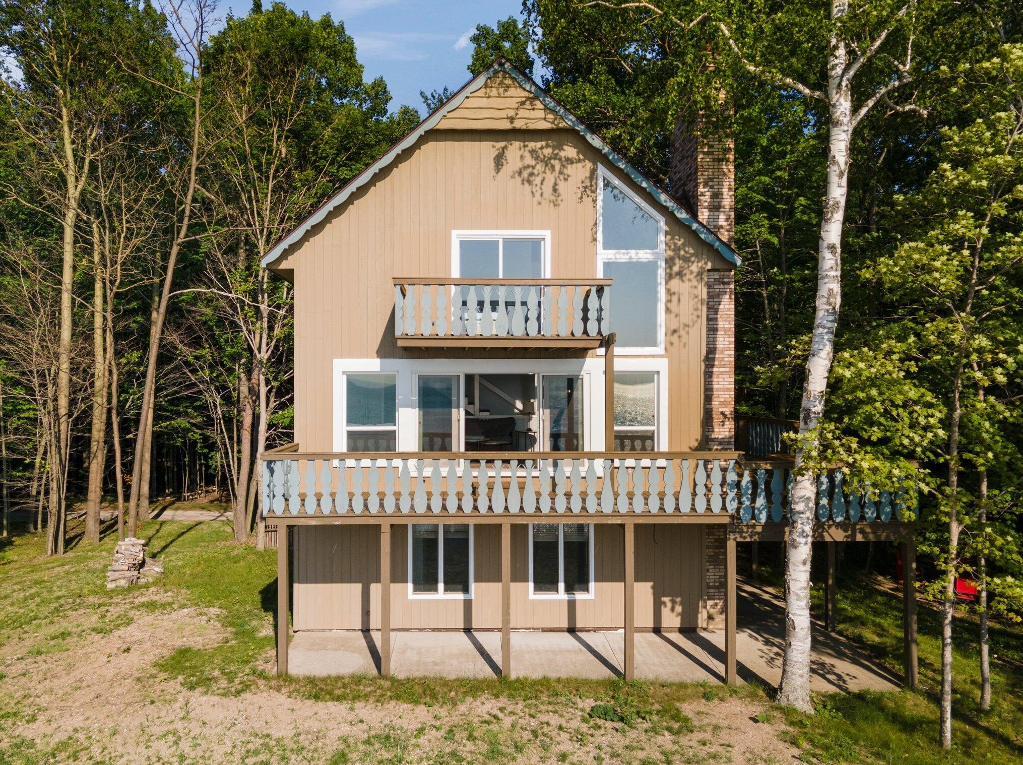 5018 Fox Farm Rd, Stronach MI 49660-9538 exterior