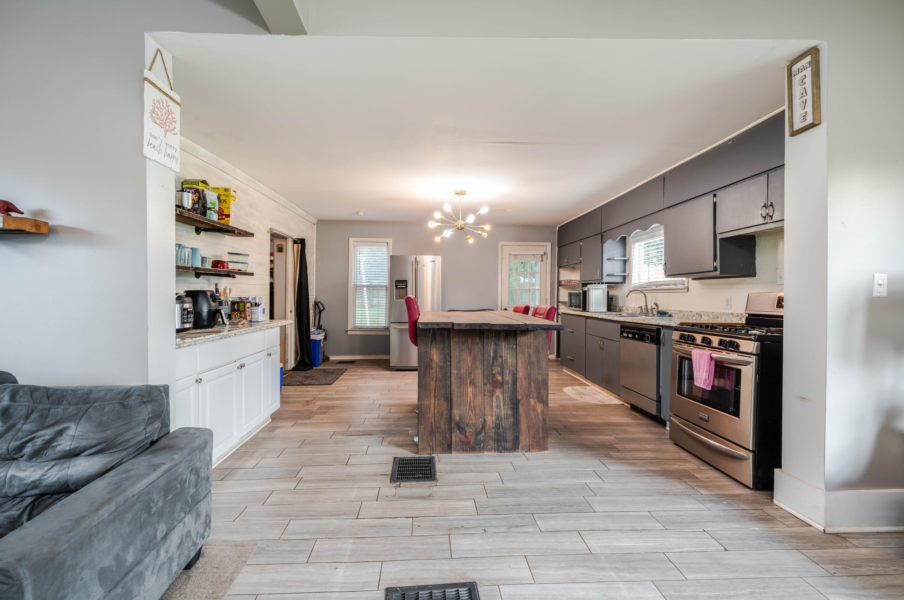 508 Niles St, Paw Paw, MI 49079-1145