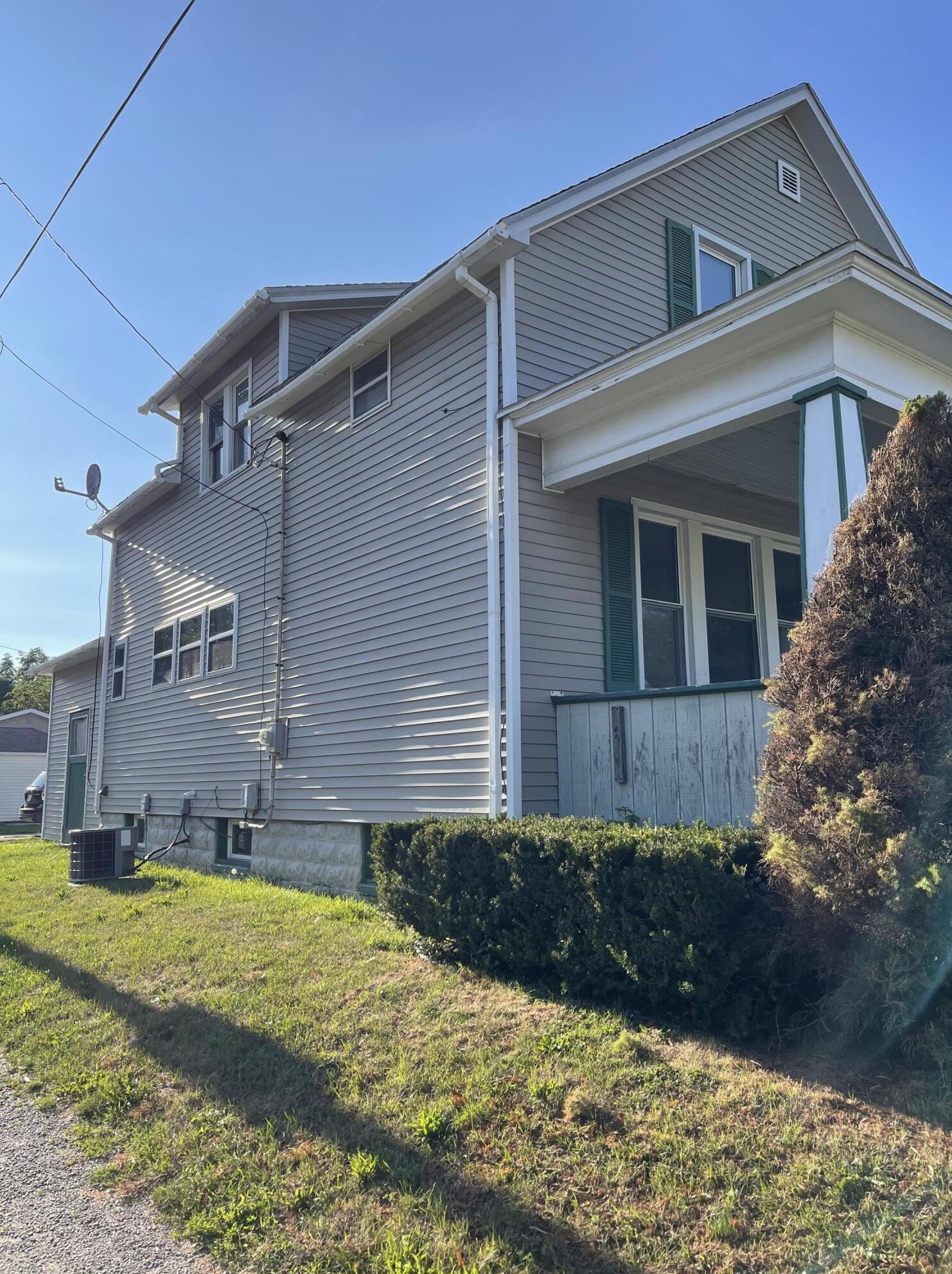 306 Hancock St, Stronach, MI 49660-2905