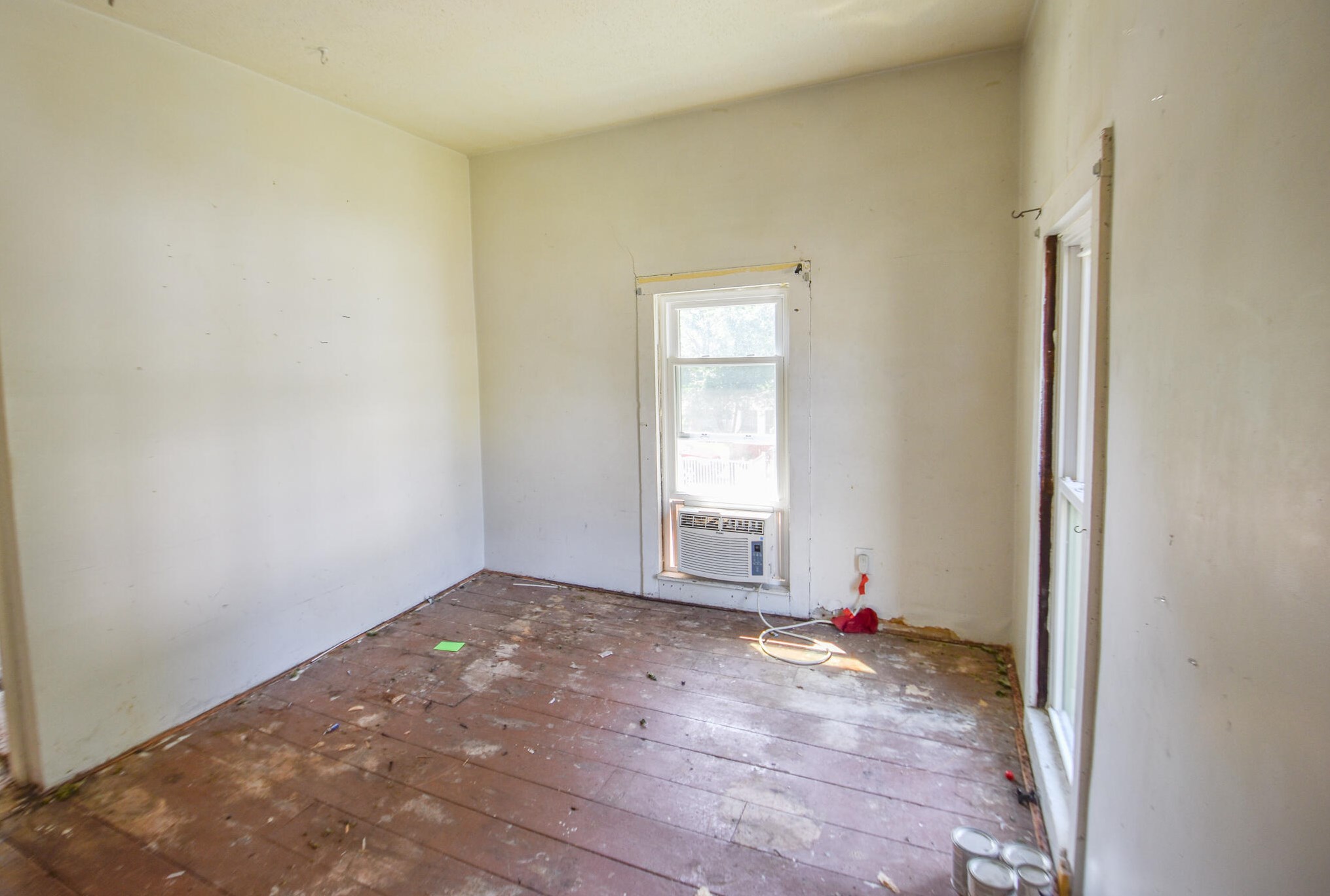 90 Pierce St, Coldwater MI 49036-1338 exterior