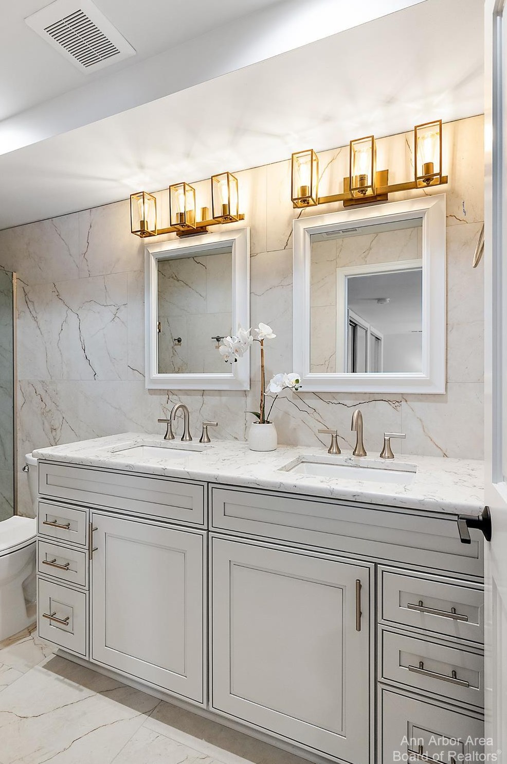 1358 Arlington Blvd, Ann Arbor MI  48104-4028 exterior