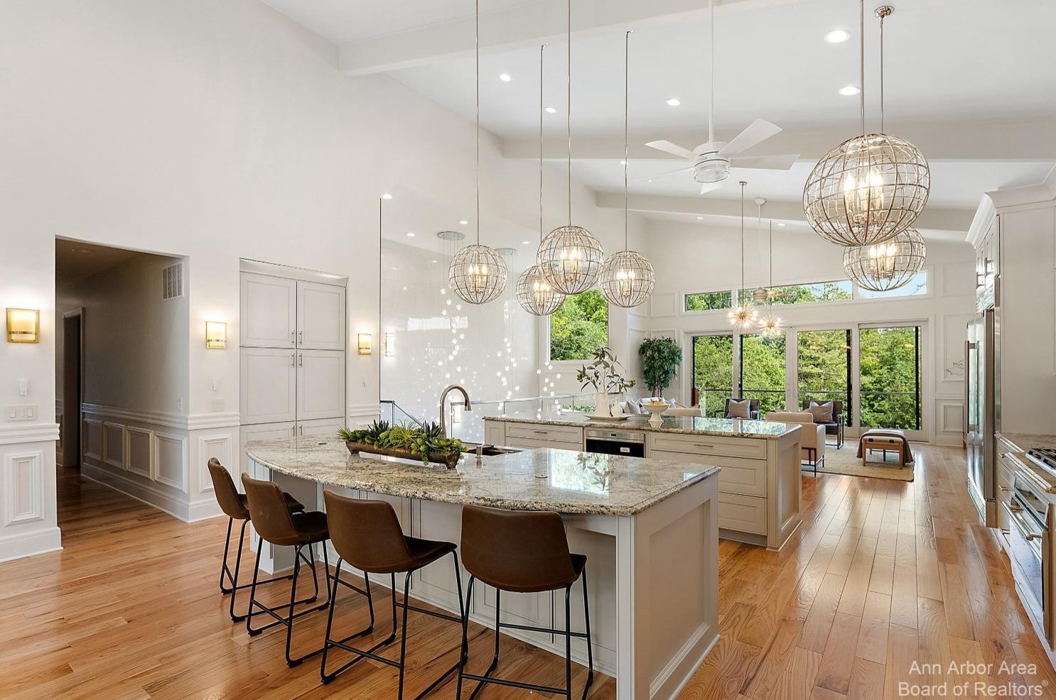 1358 Arlington Blvd, Ann Arbor MI  48104-4028 exterior