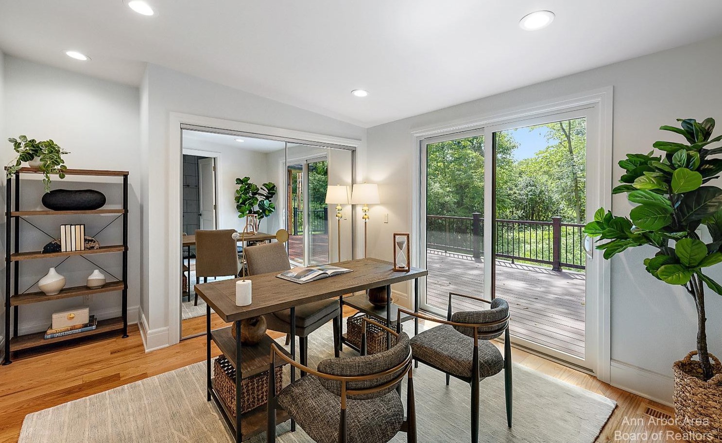 1358 Arlington Blvd, Ann Arbor MI  48104-4028 exterior