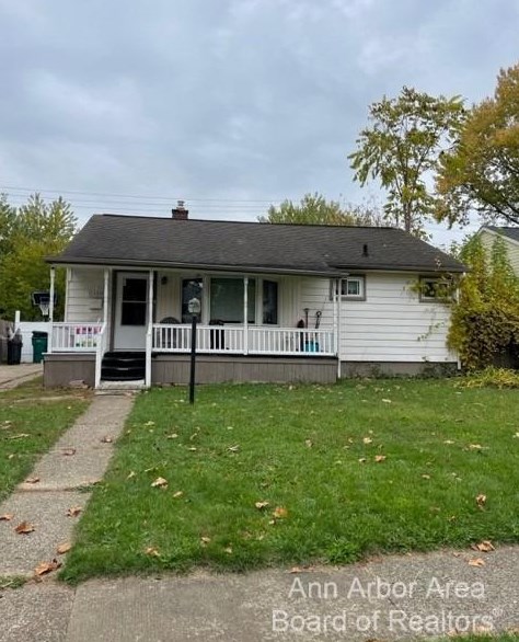 1650 S Harris Rd, Ypsilanti, MI 48198