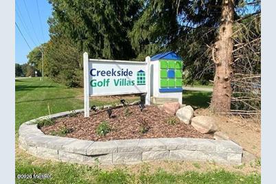5 Creekside Drive - Photo 1