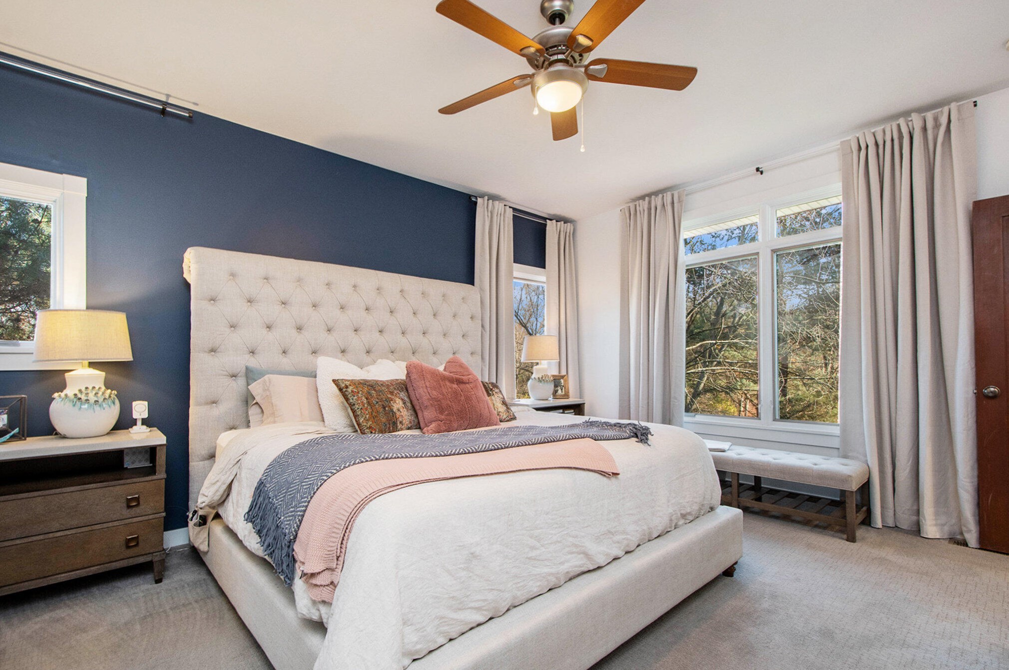 8134 Crancreek Dr, Ada MI 49301-8898 exterior