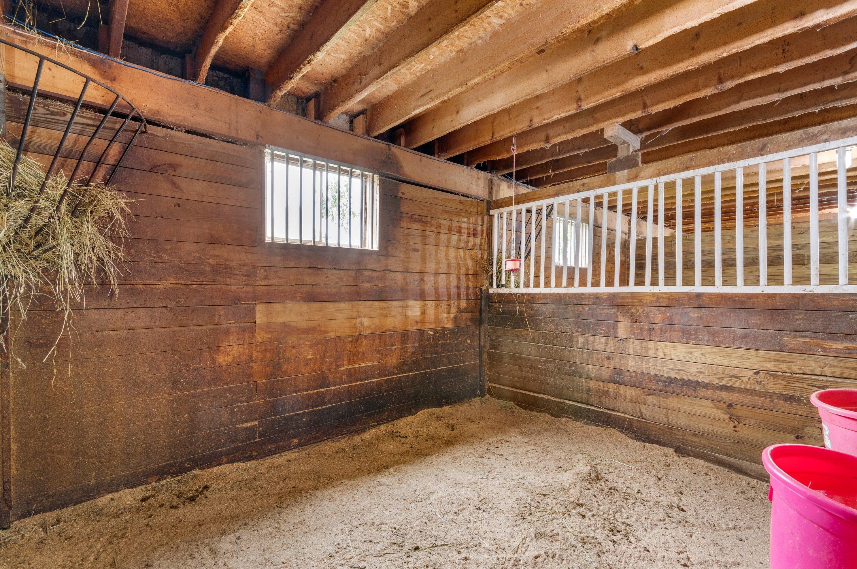 1300 Monroe Rd, Tecumseh MI 49286-9728 exterior