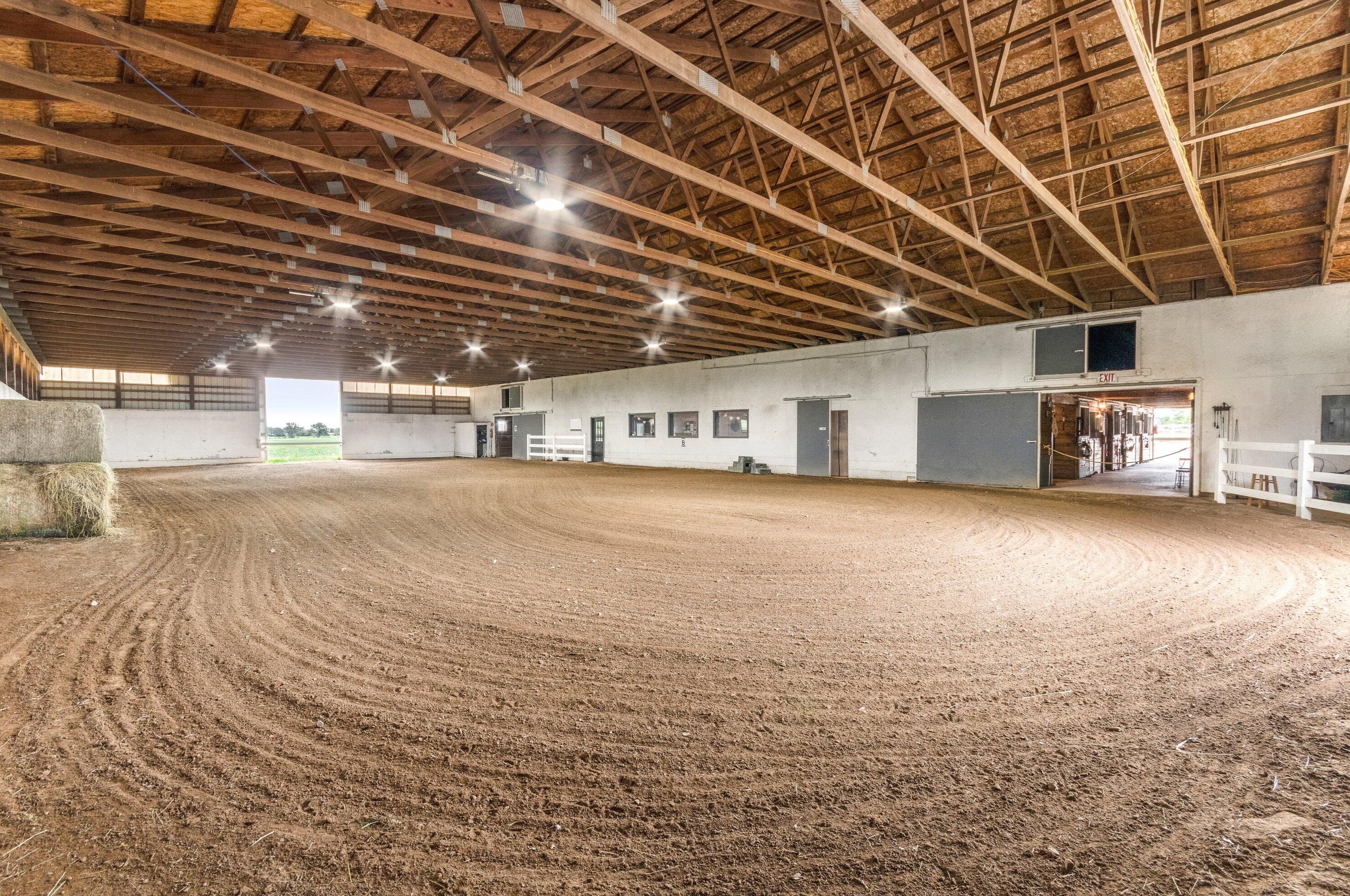 1300 Monroe Rd, Tecumseh MI 49286-9728 exterior