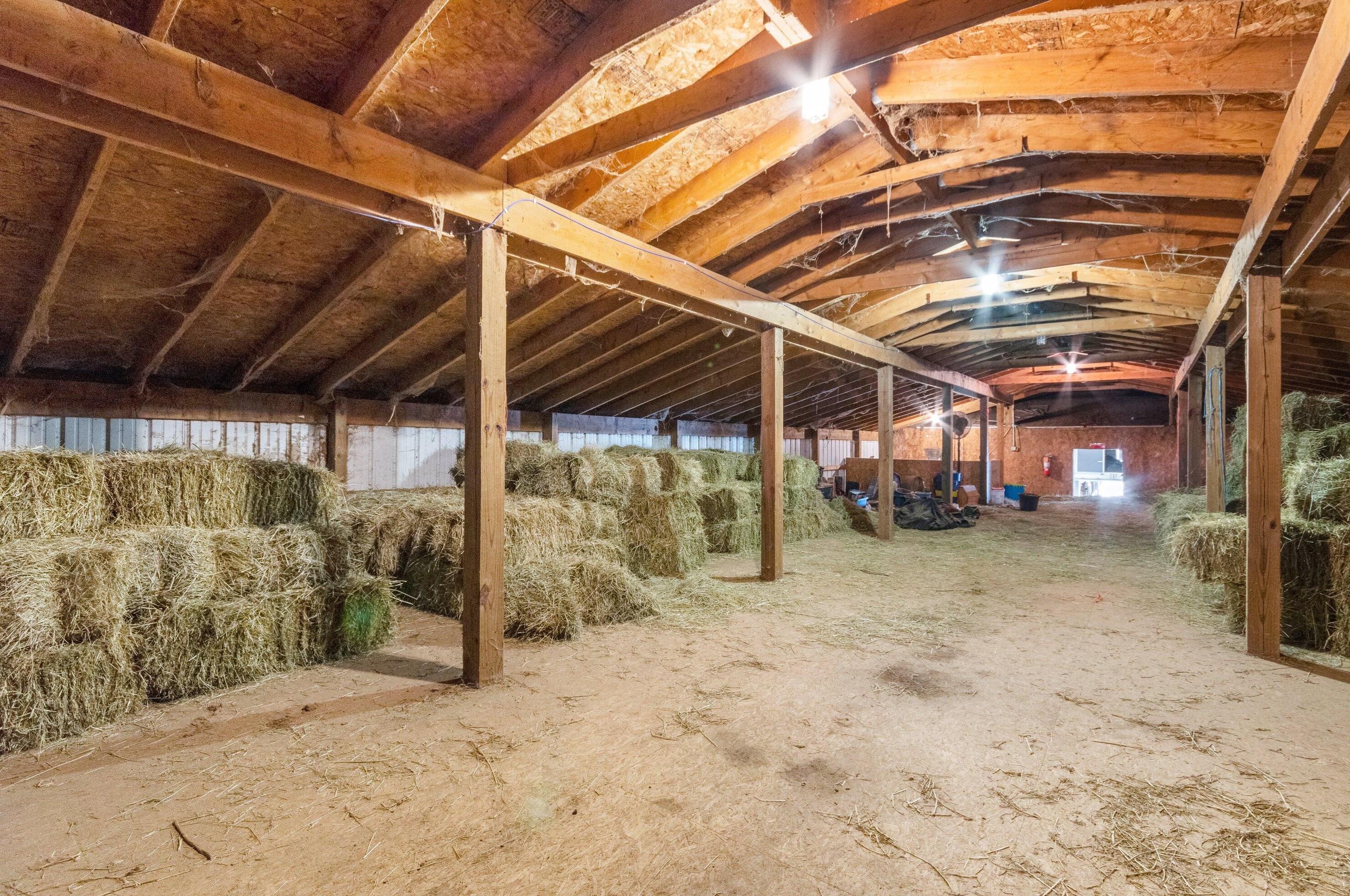 1300 Monroe Rd, Tecumseh MI 49286-9728 exterior