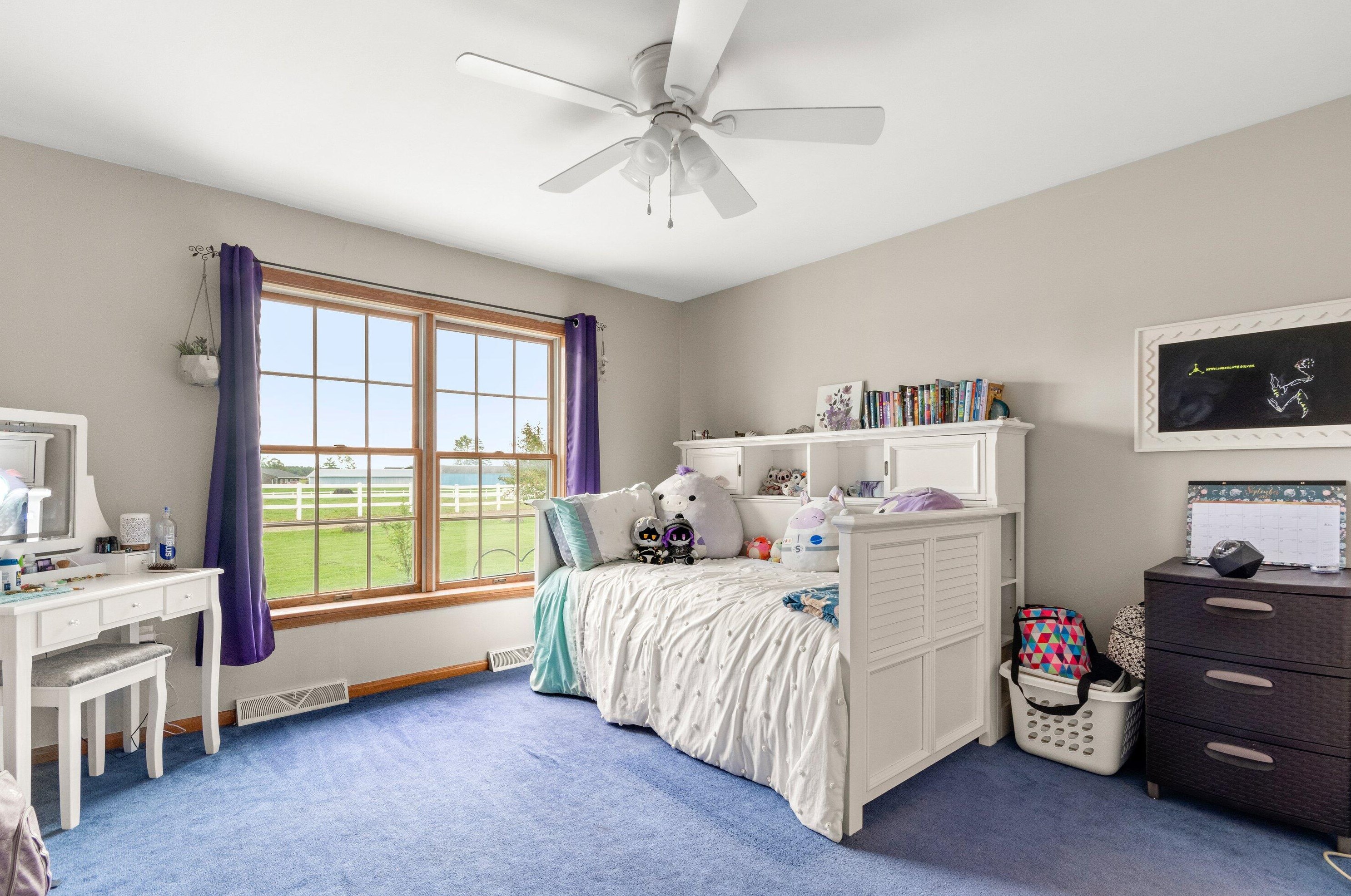 1300 Monroe Rd, Tecumseh MI 49286-9728 exterior