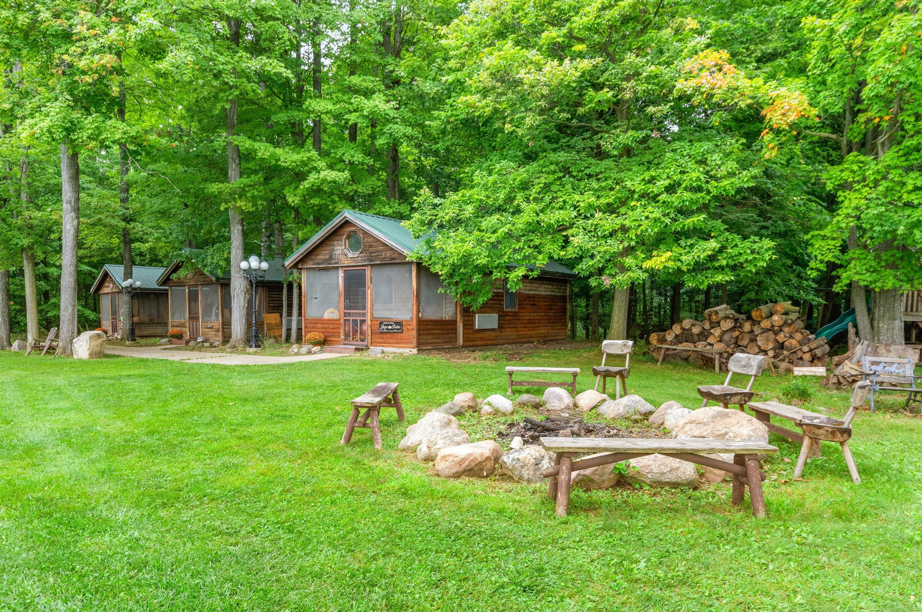 1300 Monroe Rd, Tecumseh MI 49286-9728 exterior