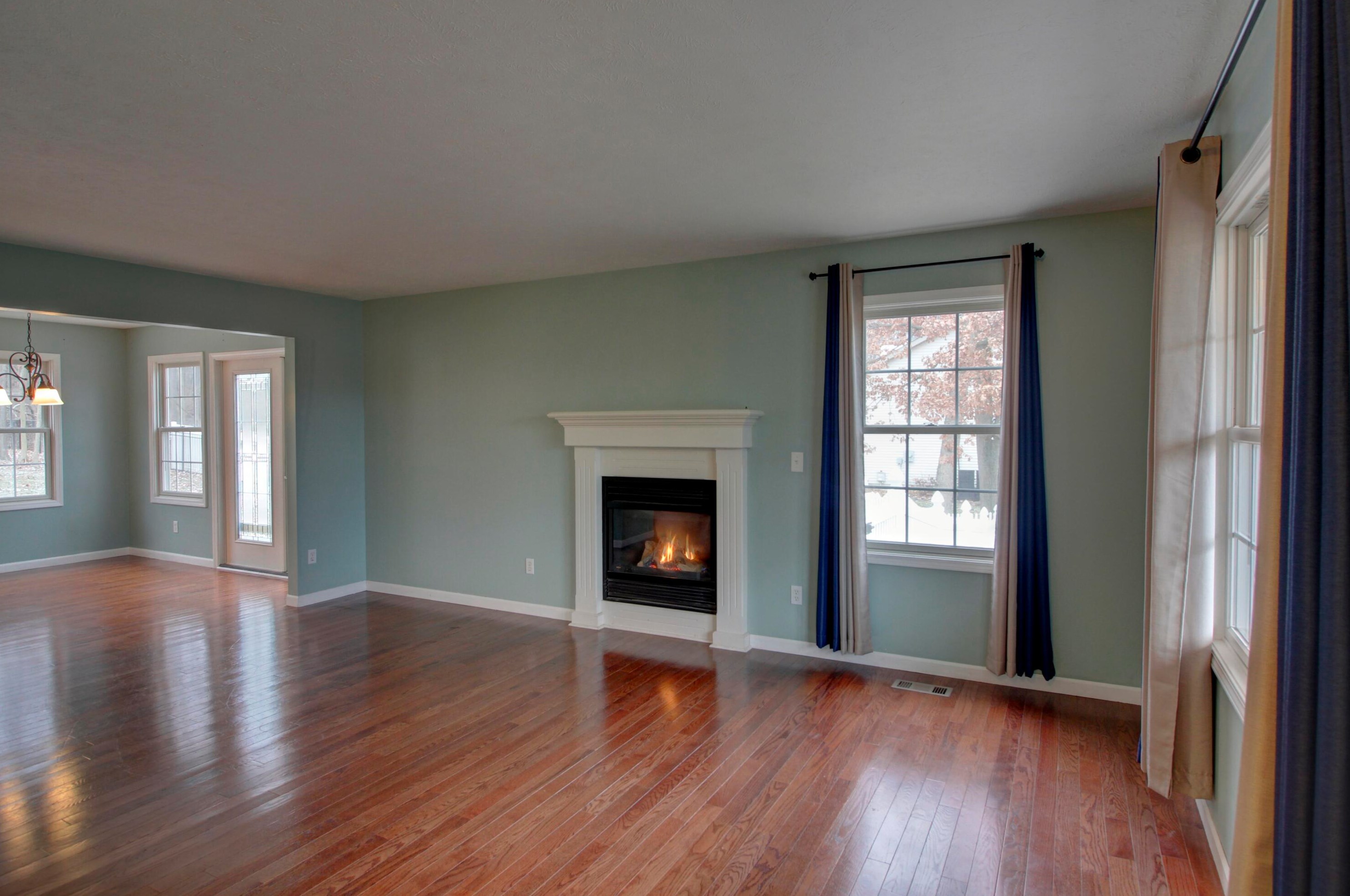 2046 Elwood Blvd, Spring Arbor MI 49283-9682 exterior