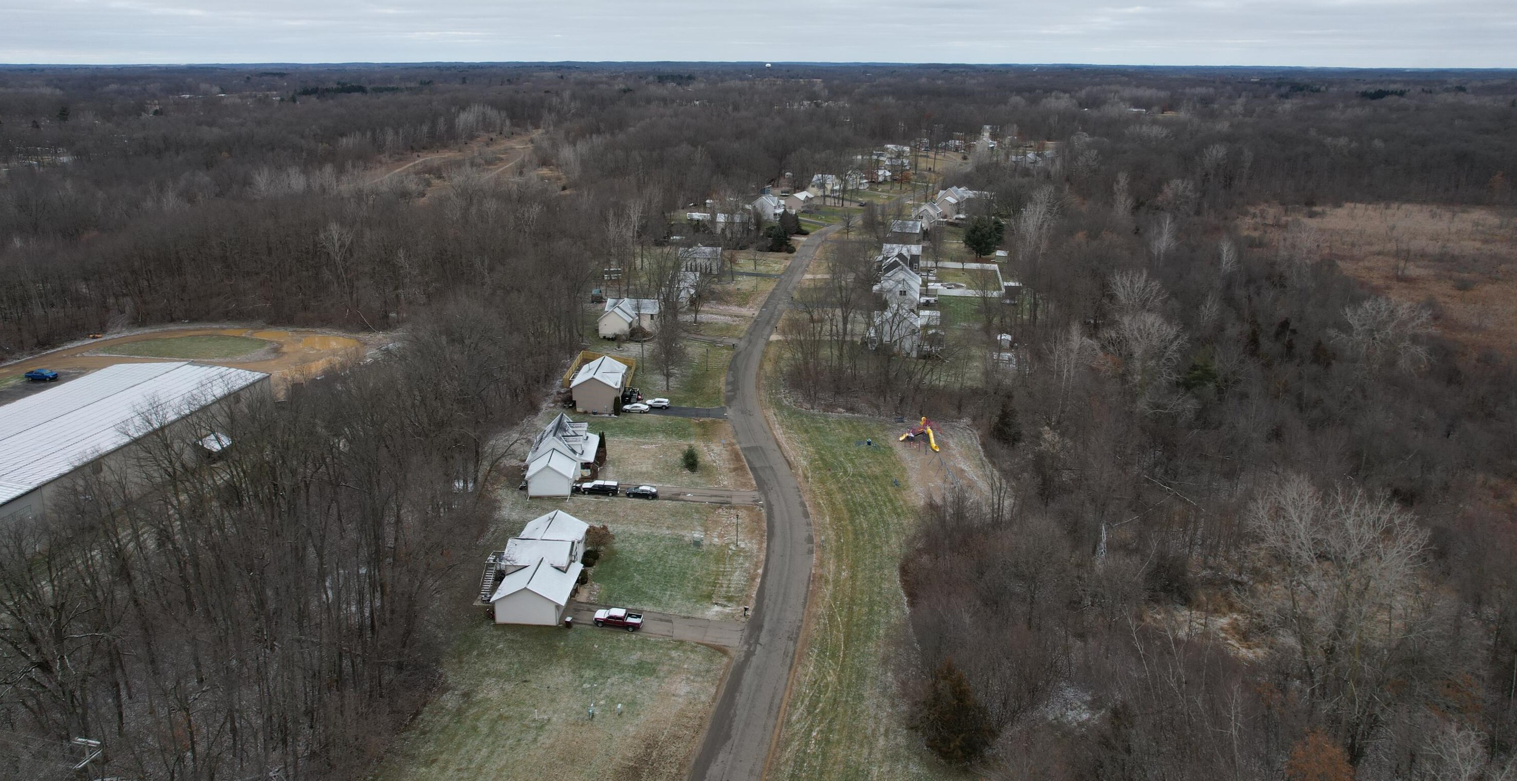 2046 Elwood Blvd, Spring Arbor MI 49283-9682 exterior