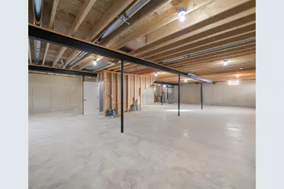 8127 Hunters Ridge Drive, Newport, MI 48166 - Photo 34