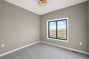 8127 Hunters Ridge Dr, Newport, MI 48166 - Photo 30