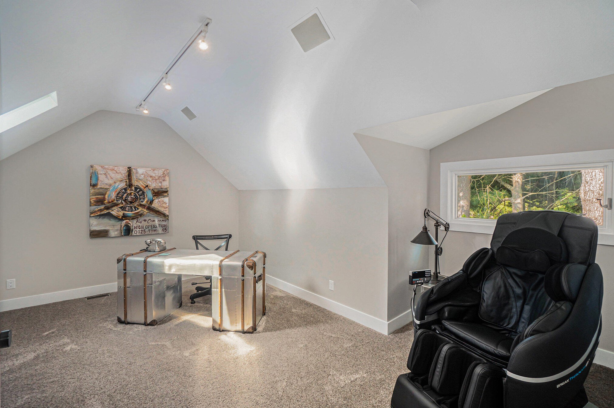 18941 Fruitport Rd, Spring Lake MI  49456-1162 exterior