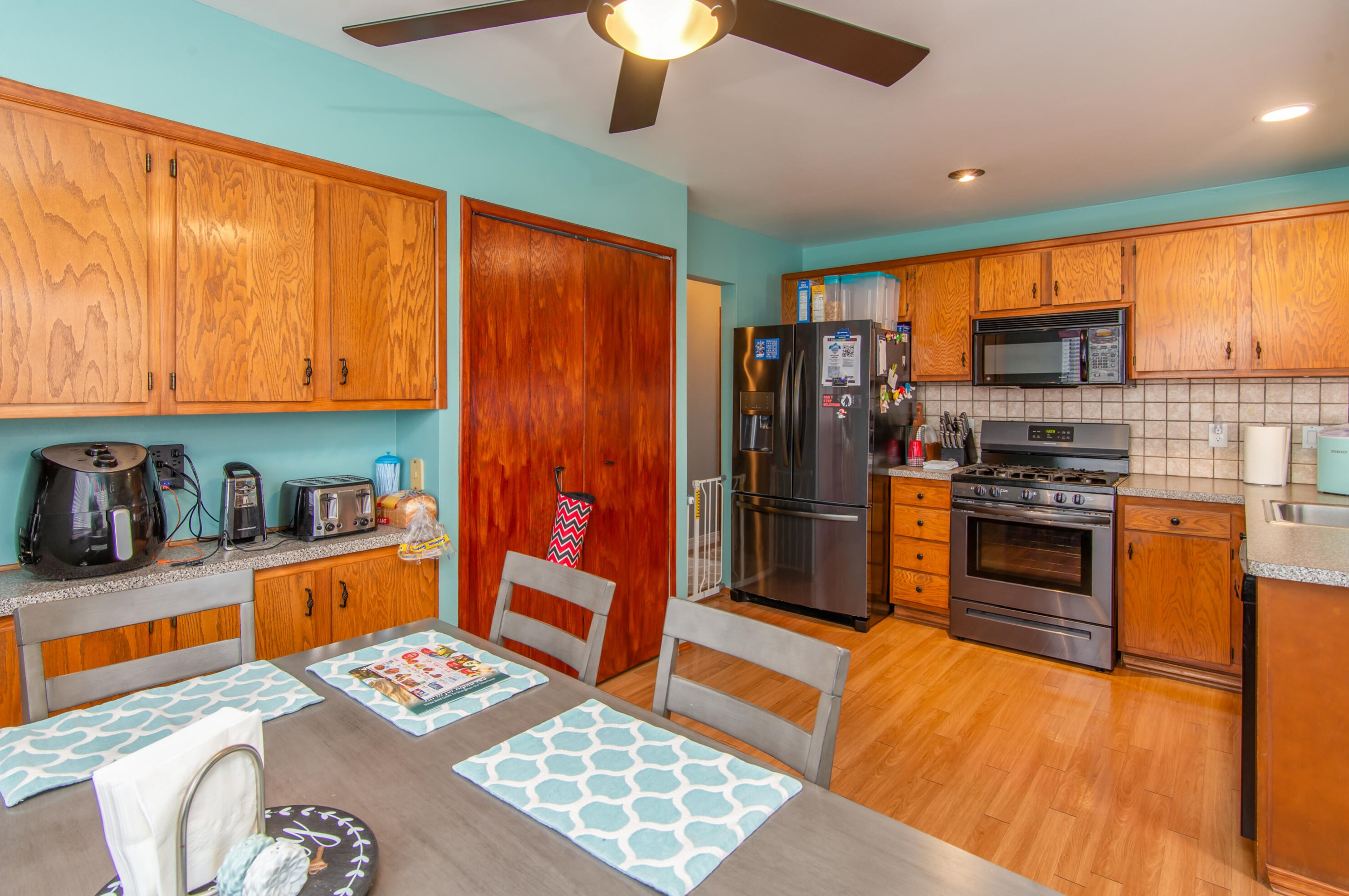 25696 Norvell St, New Baltimore MI 48051-2834 exterior