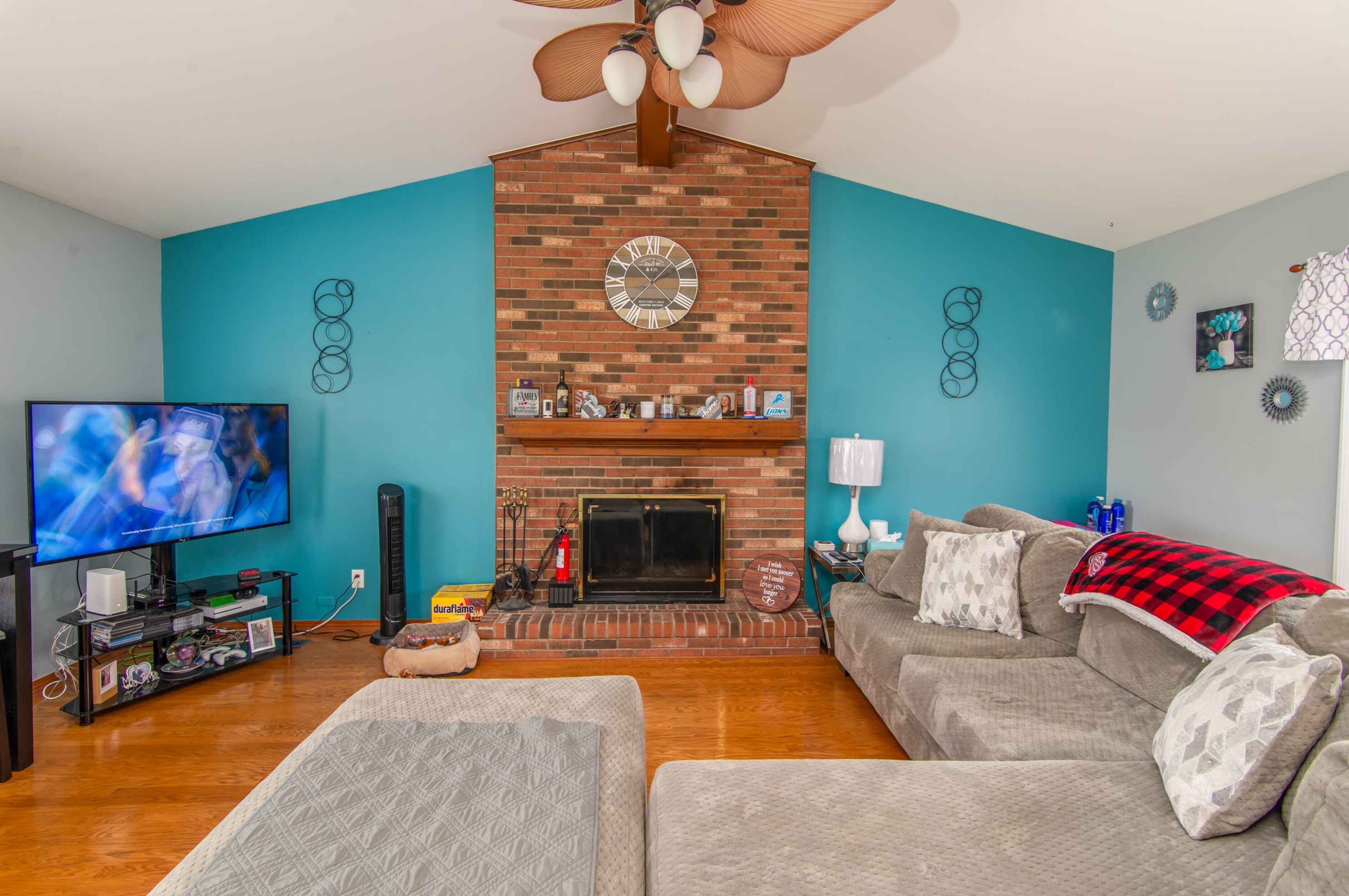 25696 Norvell St, New Baltimore MI 48051-2834 exterior