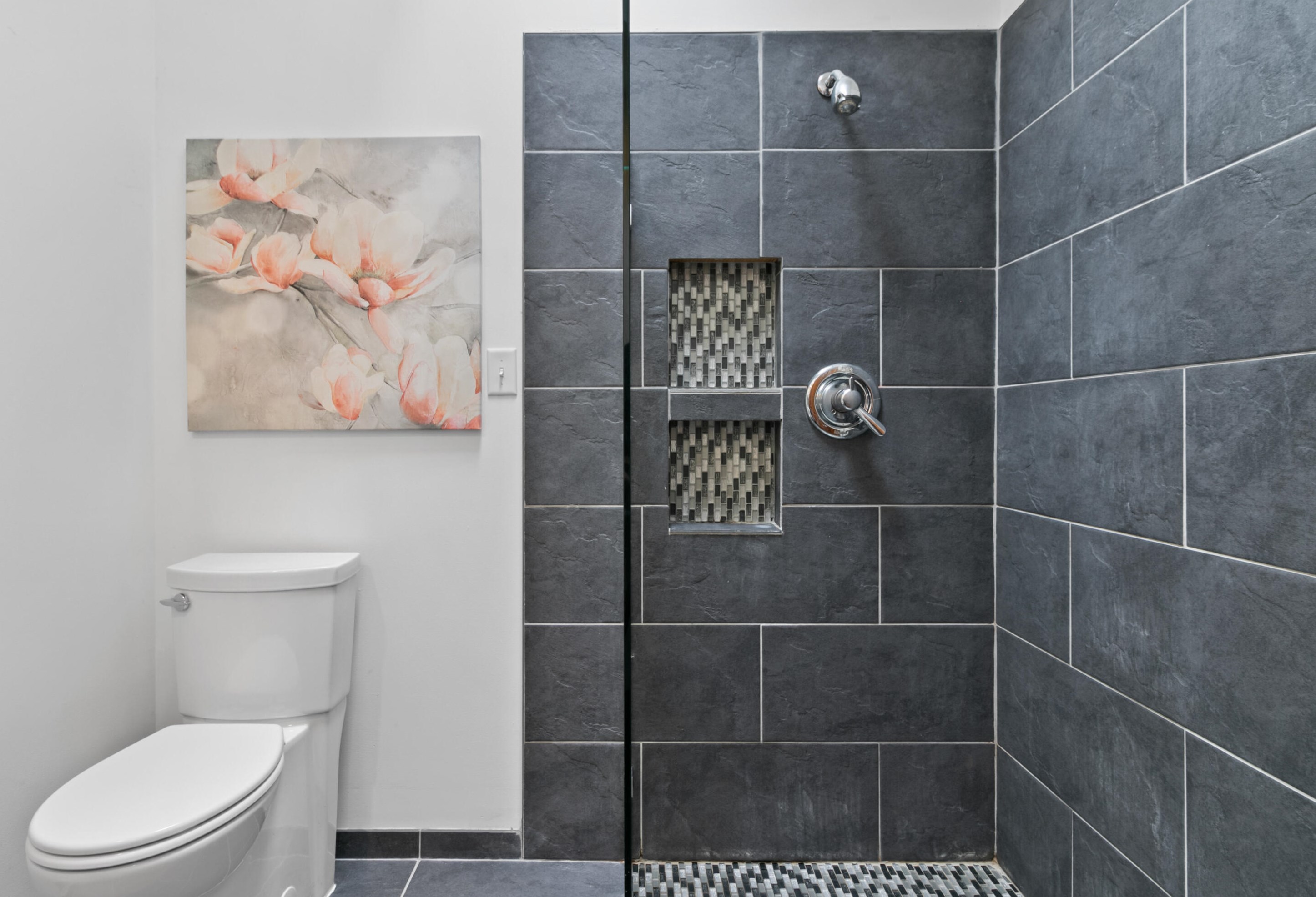 1608 Dexter Ave, Ann Arbor MI 48103-4005 exterior