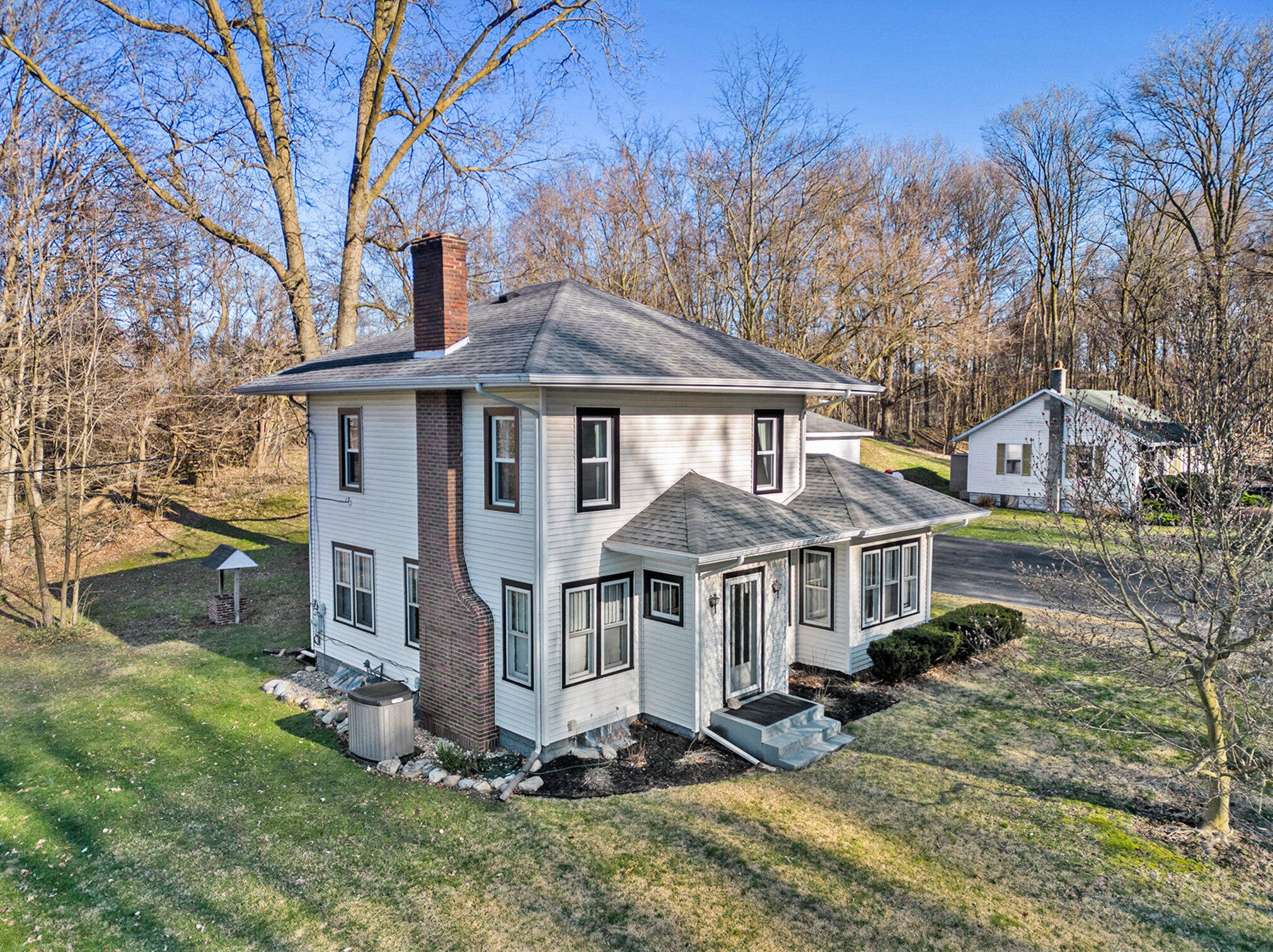 16587 S Red Bud Trail, Glendora, MI 49107
