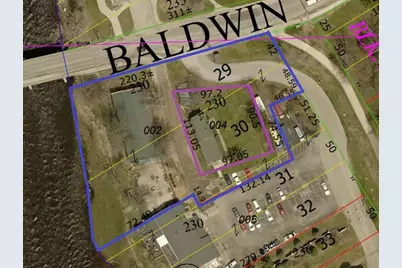226 Baldwin St, Big Rapids, MI 49307 - Photo 4